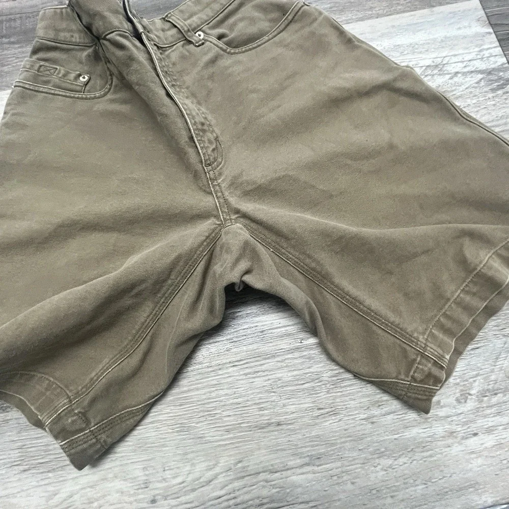 Exofficio item has